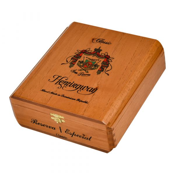 Arturo Fuente Hemingway Classic - Image 2
